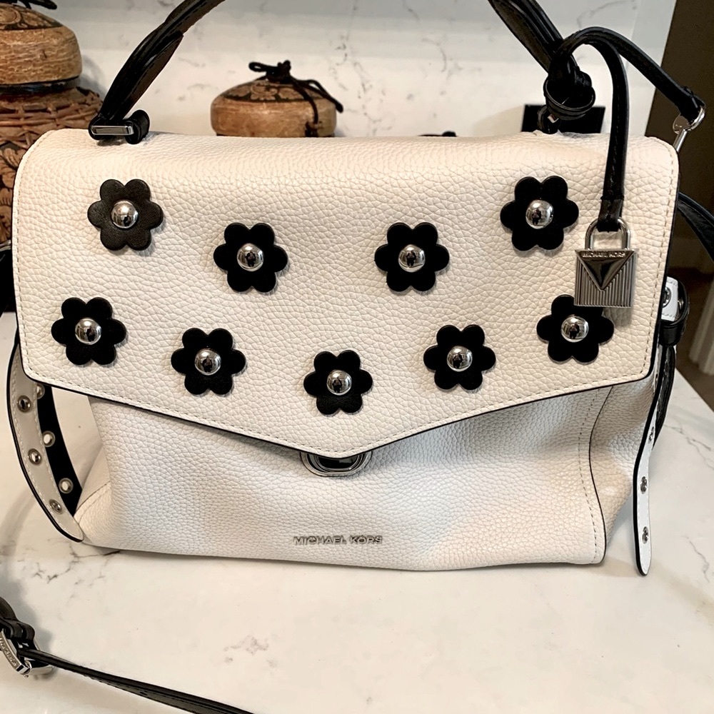 Black & White Flower Satchel MK